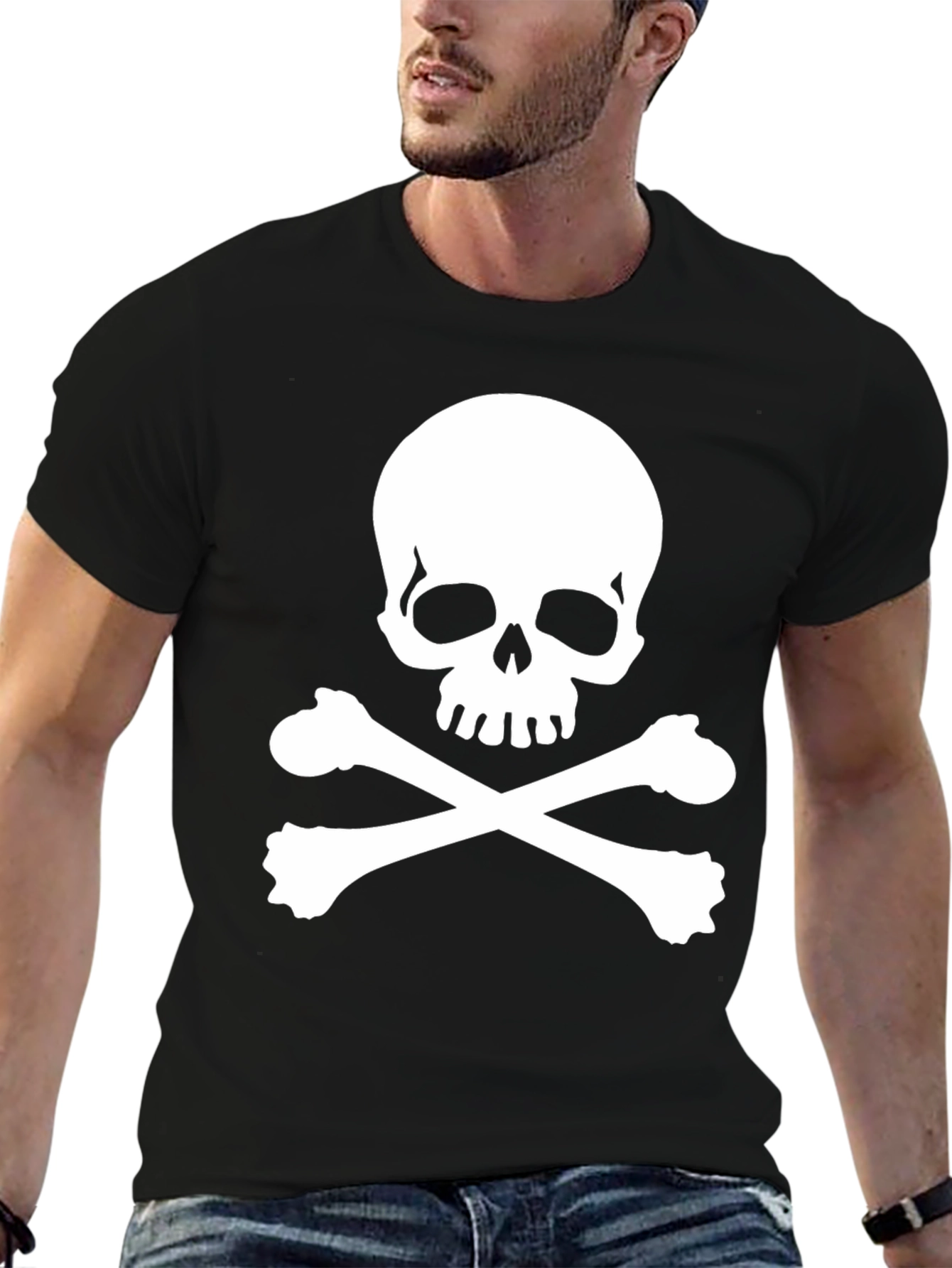 Skull & Crossbones Black T-Shirt - Pirate Style!
