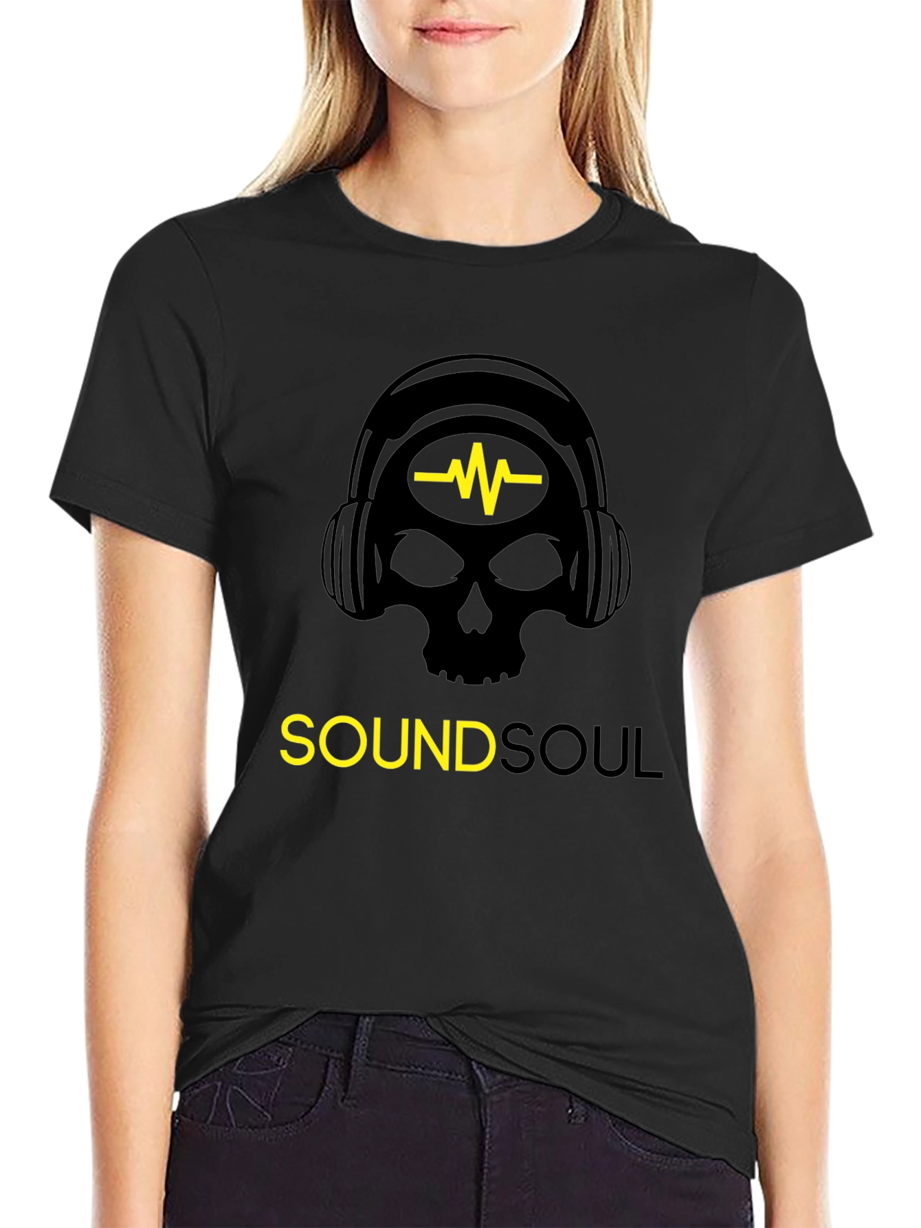 Sound Soul Black T-Shirt - Skull Headphone Graphic Tee