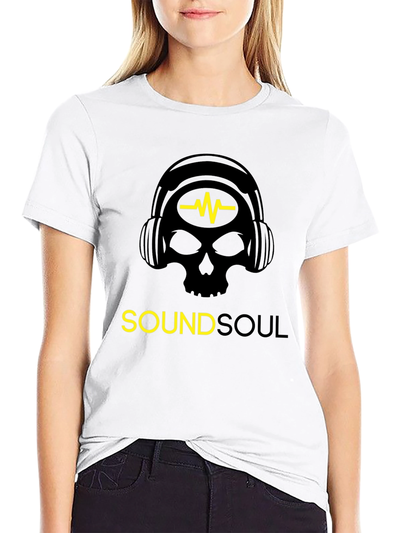 Sound Soul Black T-Shirt - Skull Headphone Graphic Tee