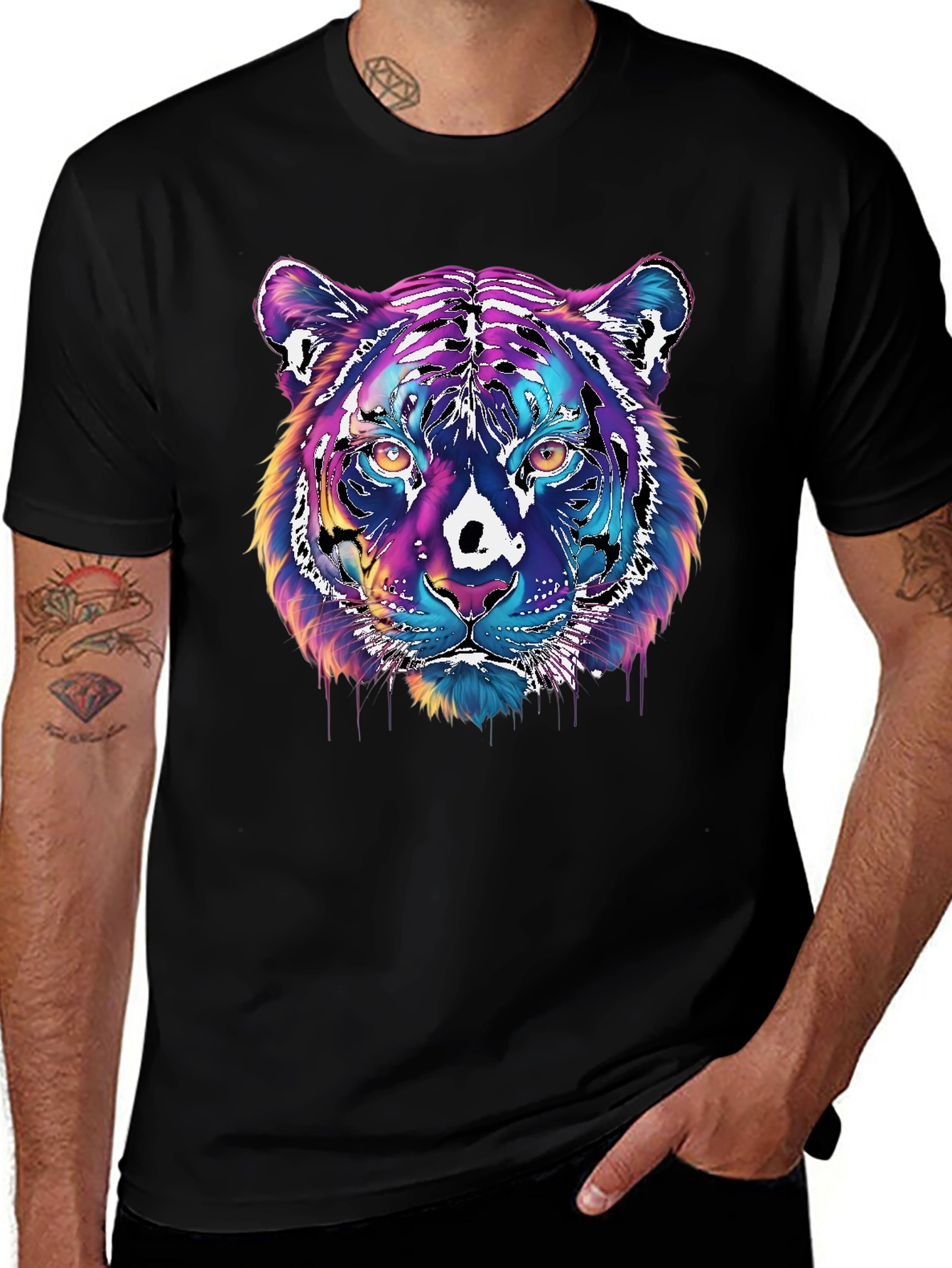 Vivid Tiger Graphic T-Shirt - Black