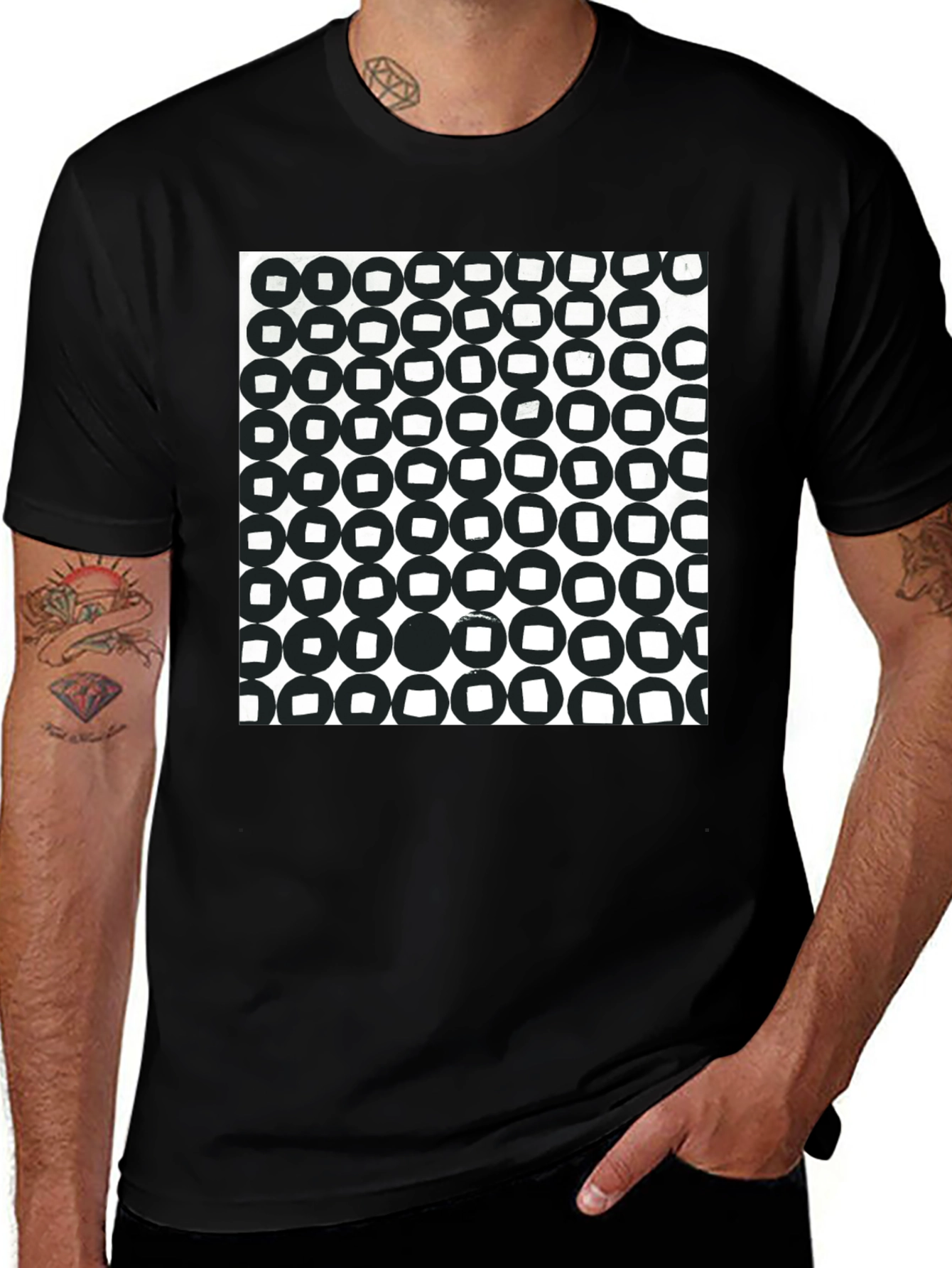 Abstract Circle Pattern Black T-Shirt