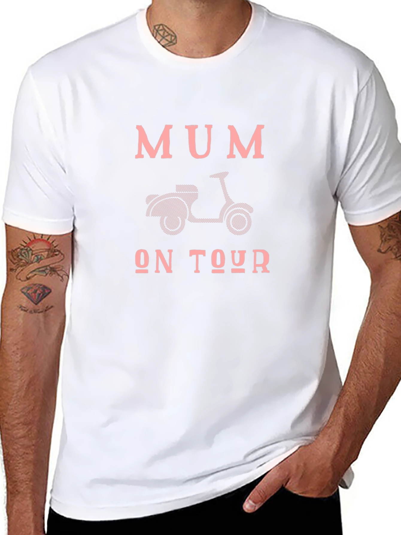 Mum On Tour Black T-Shirt