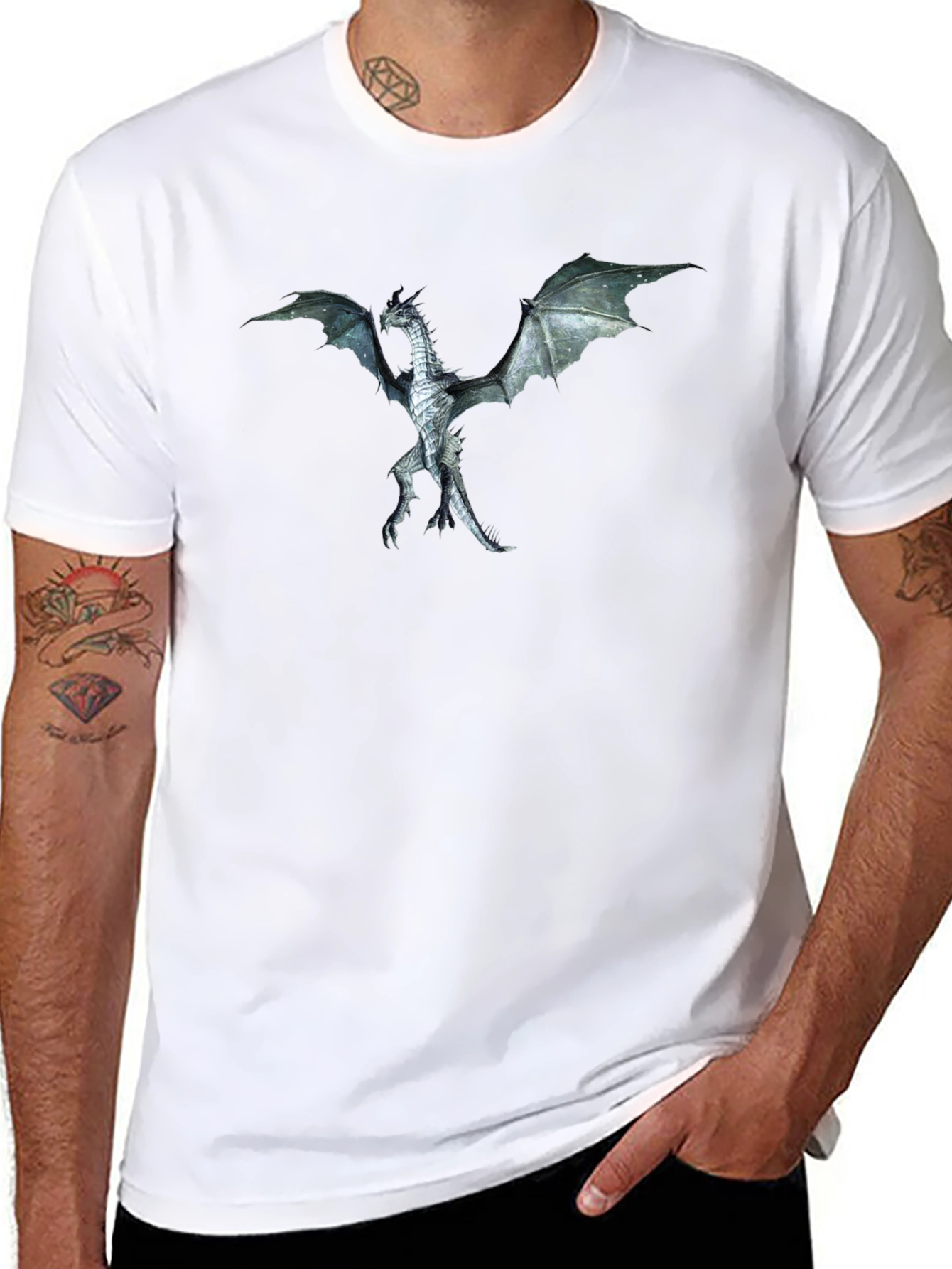 Dragon Graphic Tee - Black Crewneck T-Shirt
