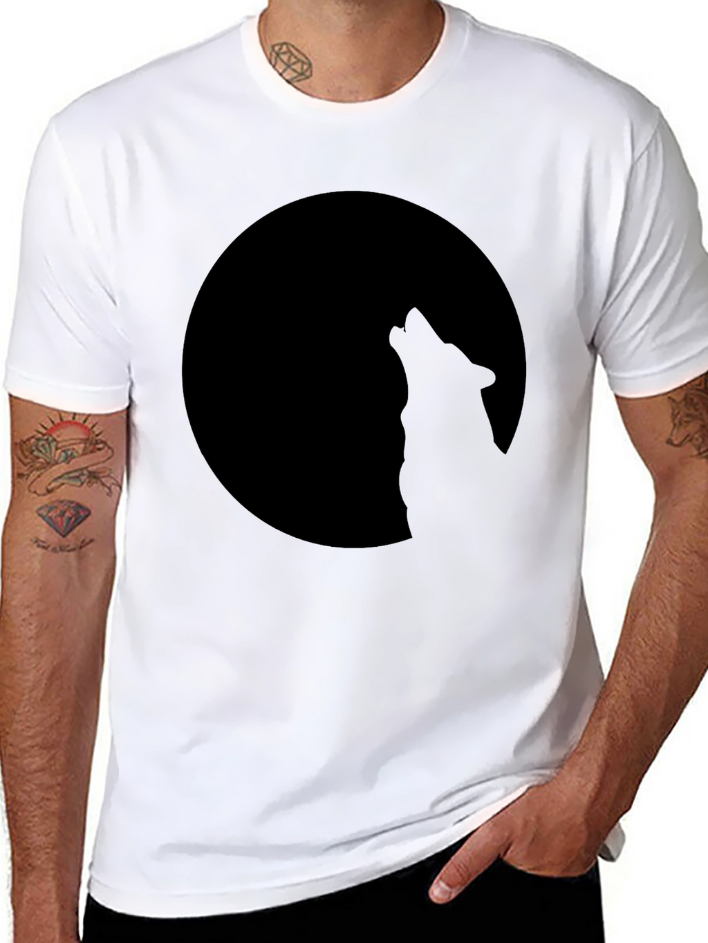 Wolf Howling at Moon Black T-Shirt