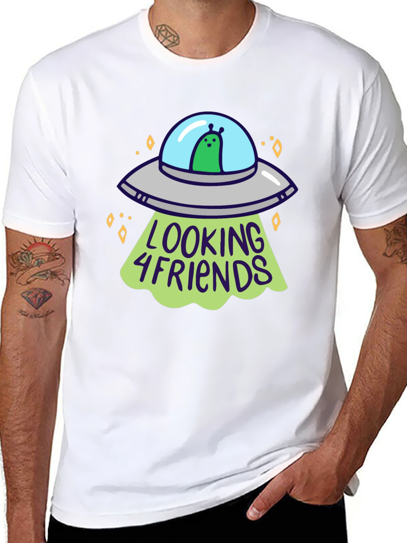 Alien UFO Looking 4 Friends Graphic T-Shirt