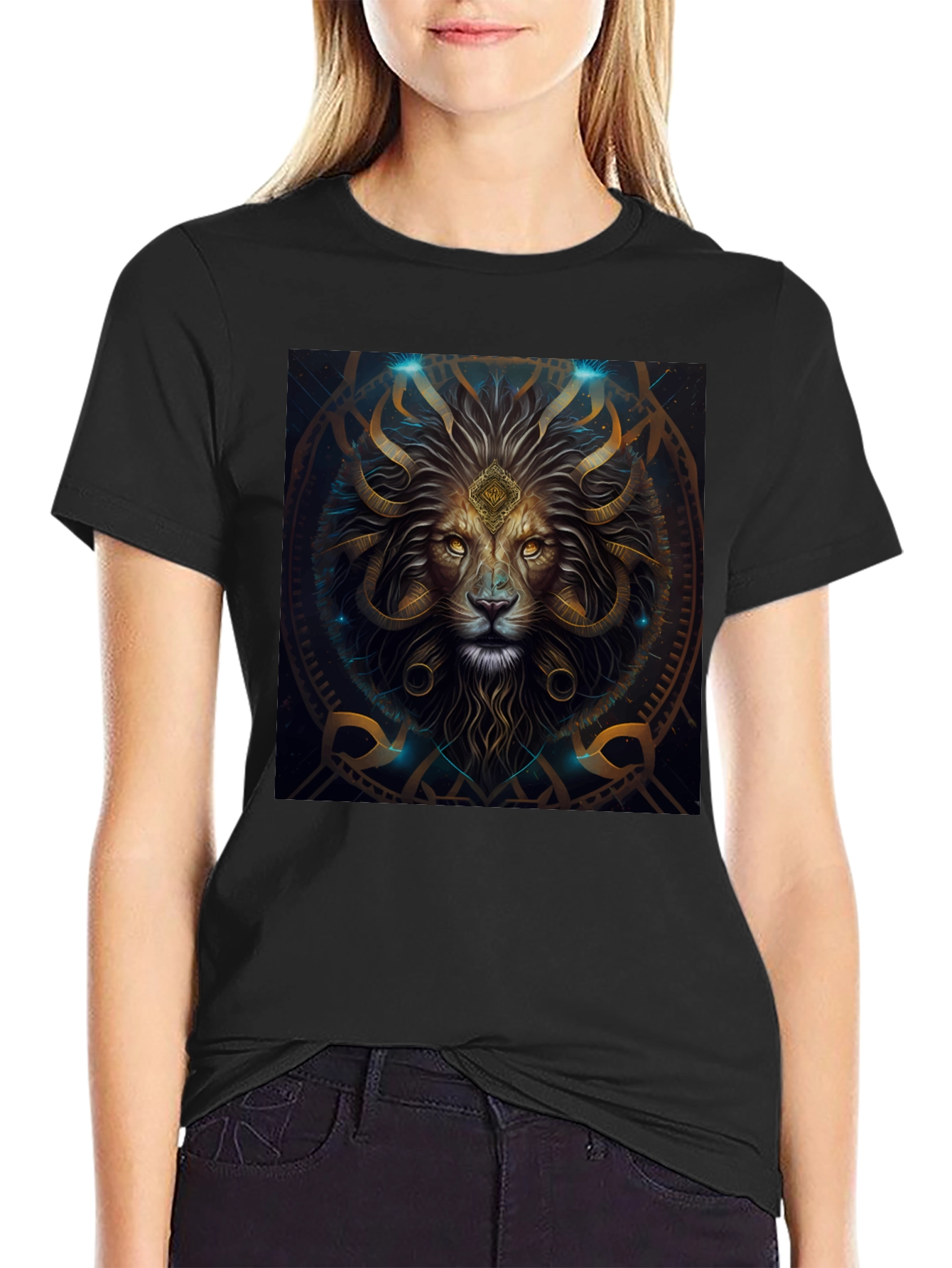 Lion King Graphic Tee - Stylish Artistic Design